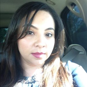 Meet your Posher, Sandra